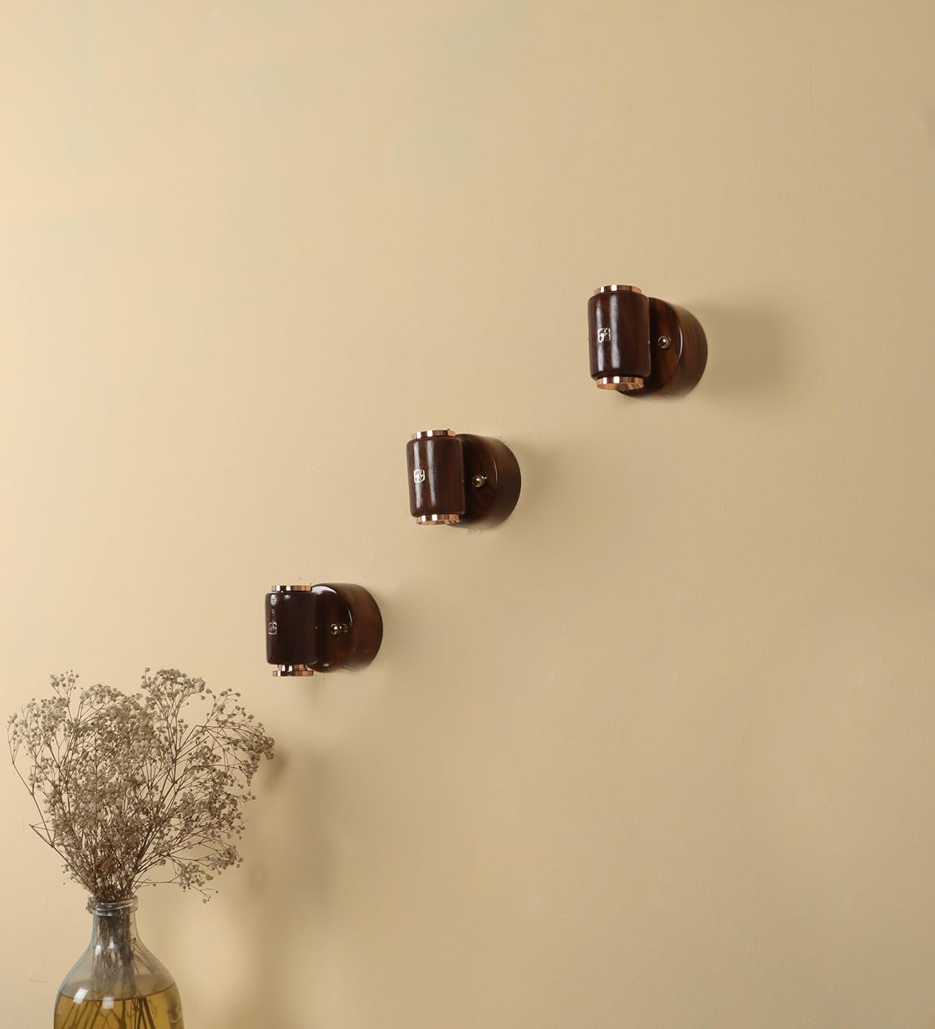 Green House Handmade Sheesham Wood Wall Light Lamp | 2 Way Light - UP/Down | 3W+3W Warm White LED | Modern Wooden Wall Sconce for Living Room, Bedroom, Staircase, Hallway Decor | Pack of 1