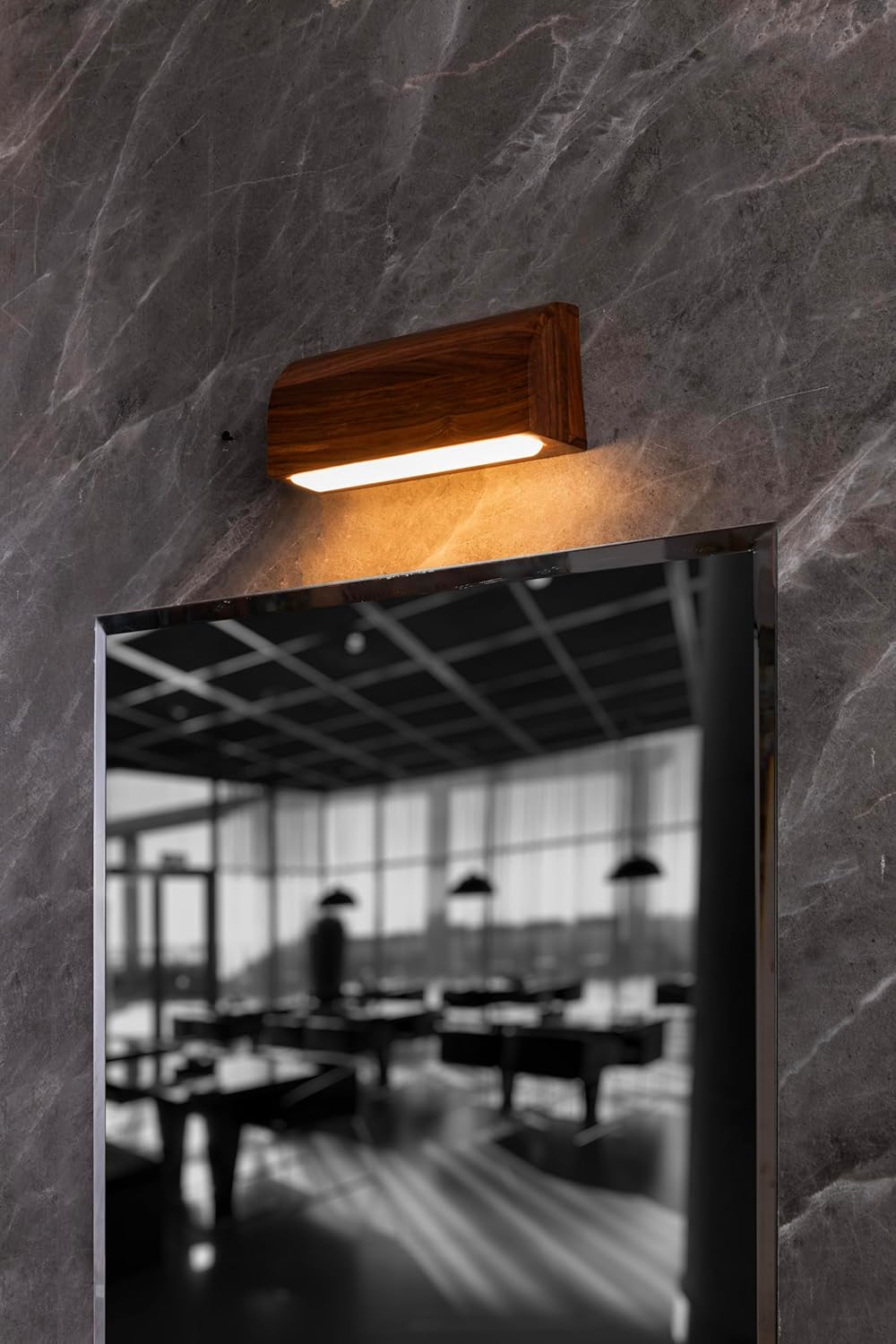 Green House Handmade Sheesham Wood Wall Lamp | Picture/Dressing/Mirror/Vanity/Washbasin/Focus Light | 10W Tri-Colour LED | 9 Inches Wide | Home Decor Lighting for Bedroom, Living Room